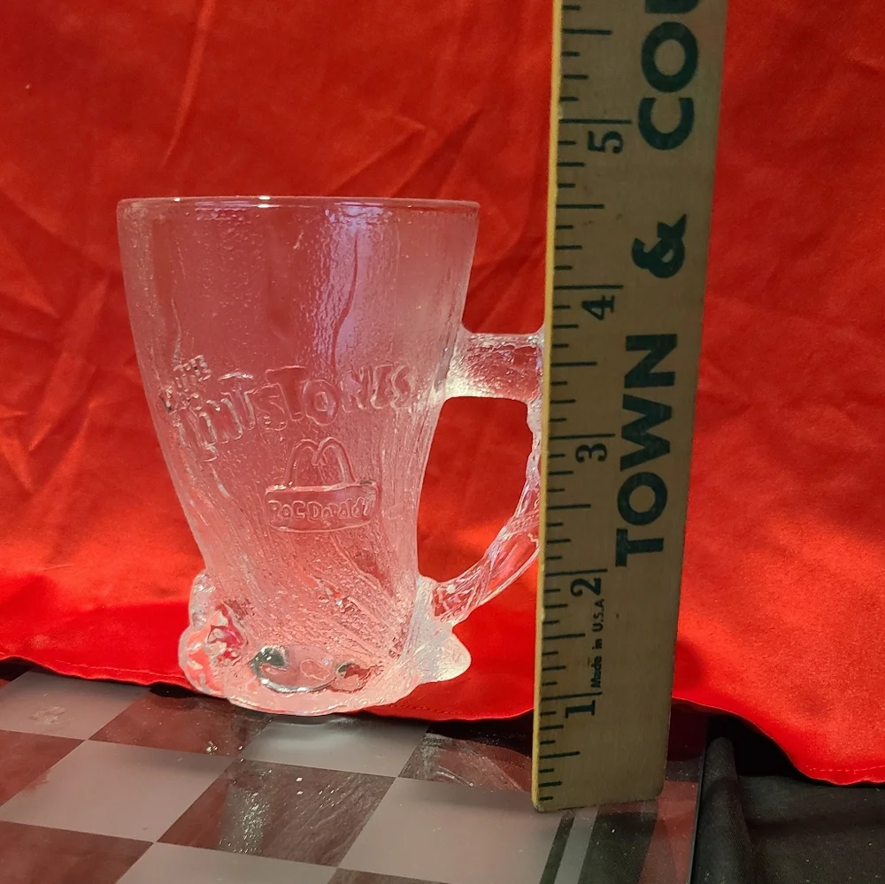 Flintstones McDonalds Collectible Mug Cup GLASS
